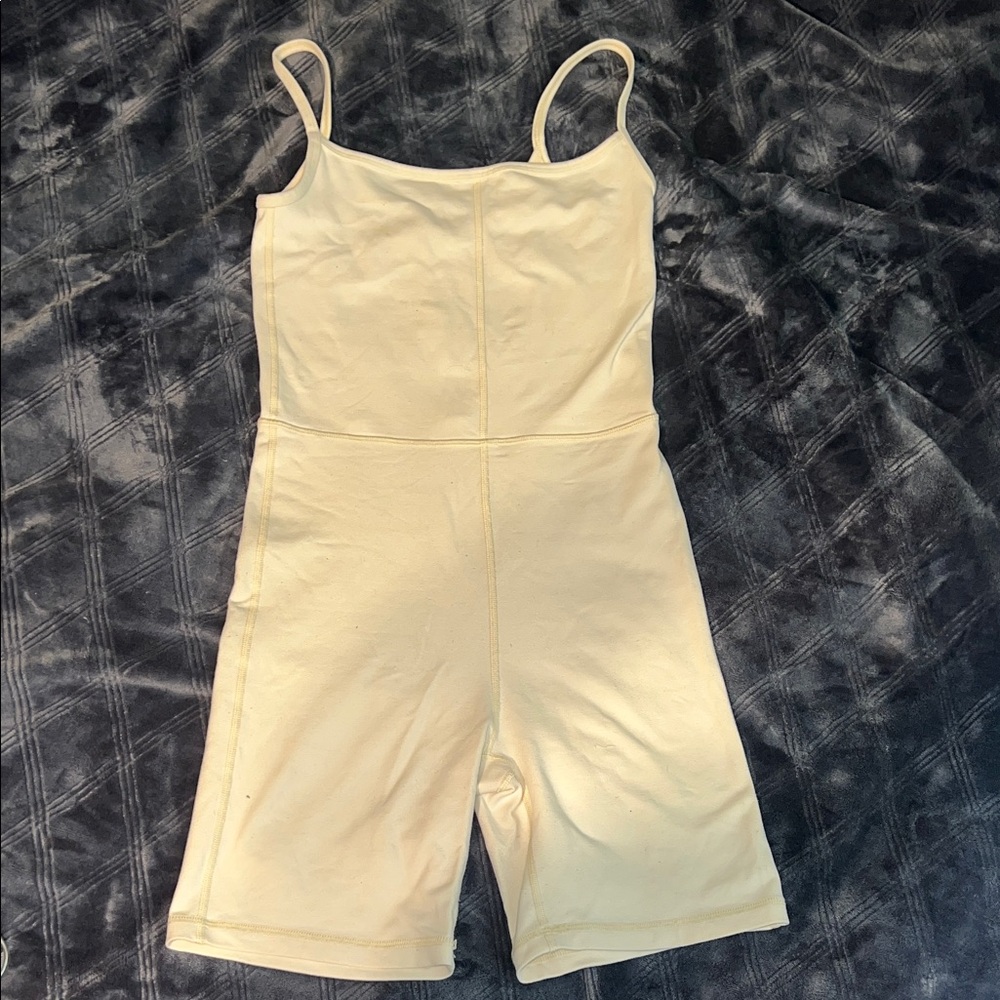 Aritzia Wilfred Free Women's Light Cream Romper